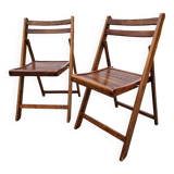 Set of 2 old folding chairs