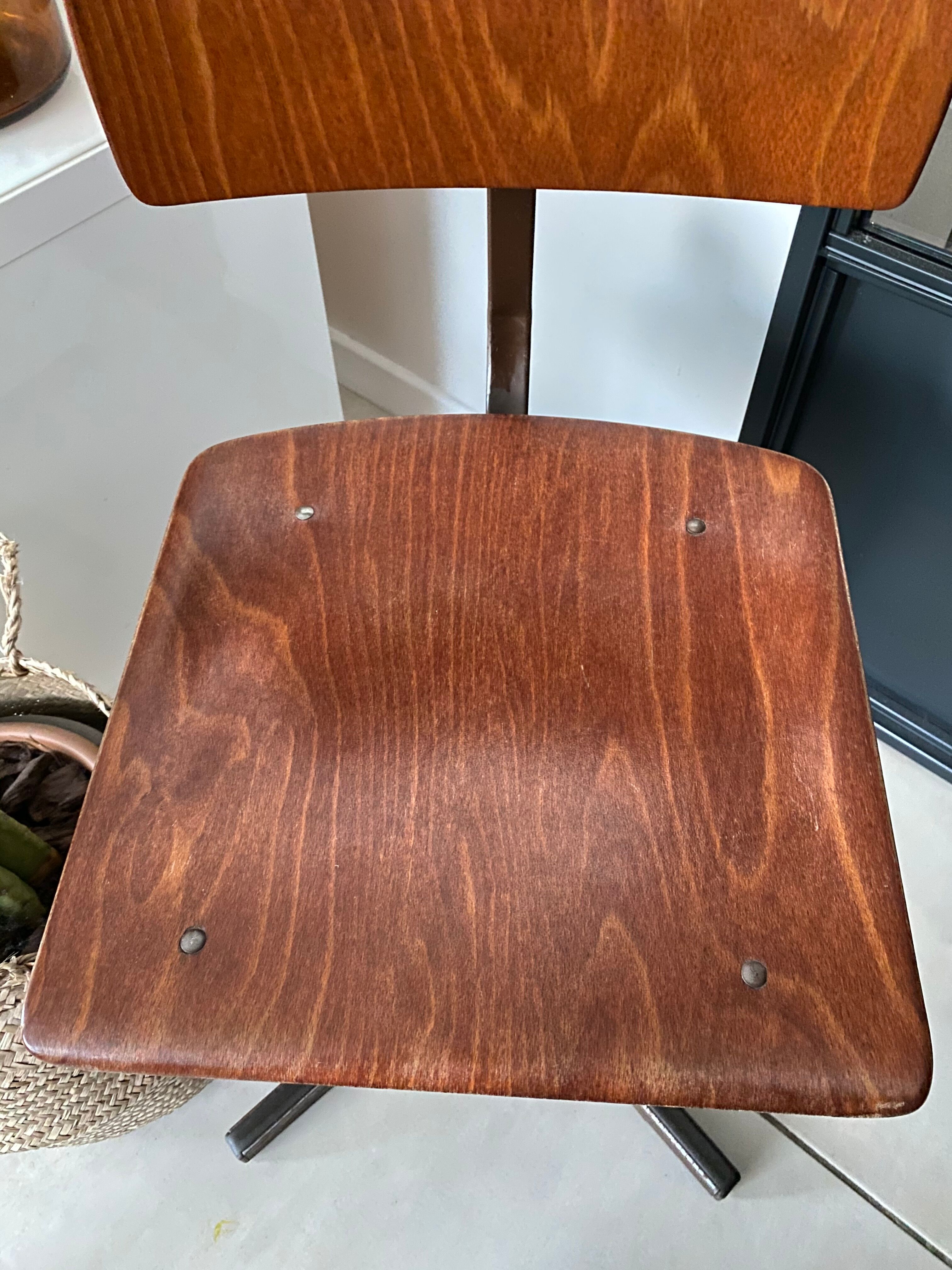 Marko vintage children's workshop chair