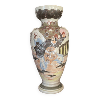 Large Japanese Satsuma vase 46cm