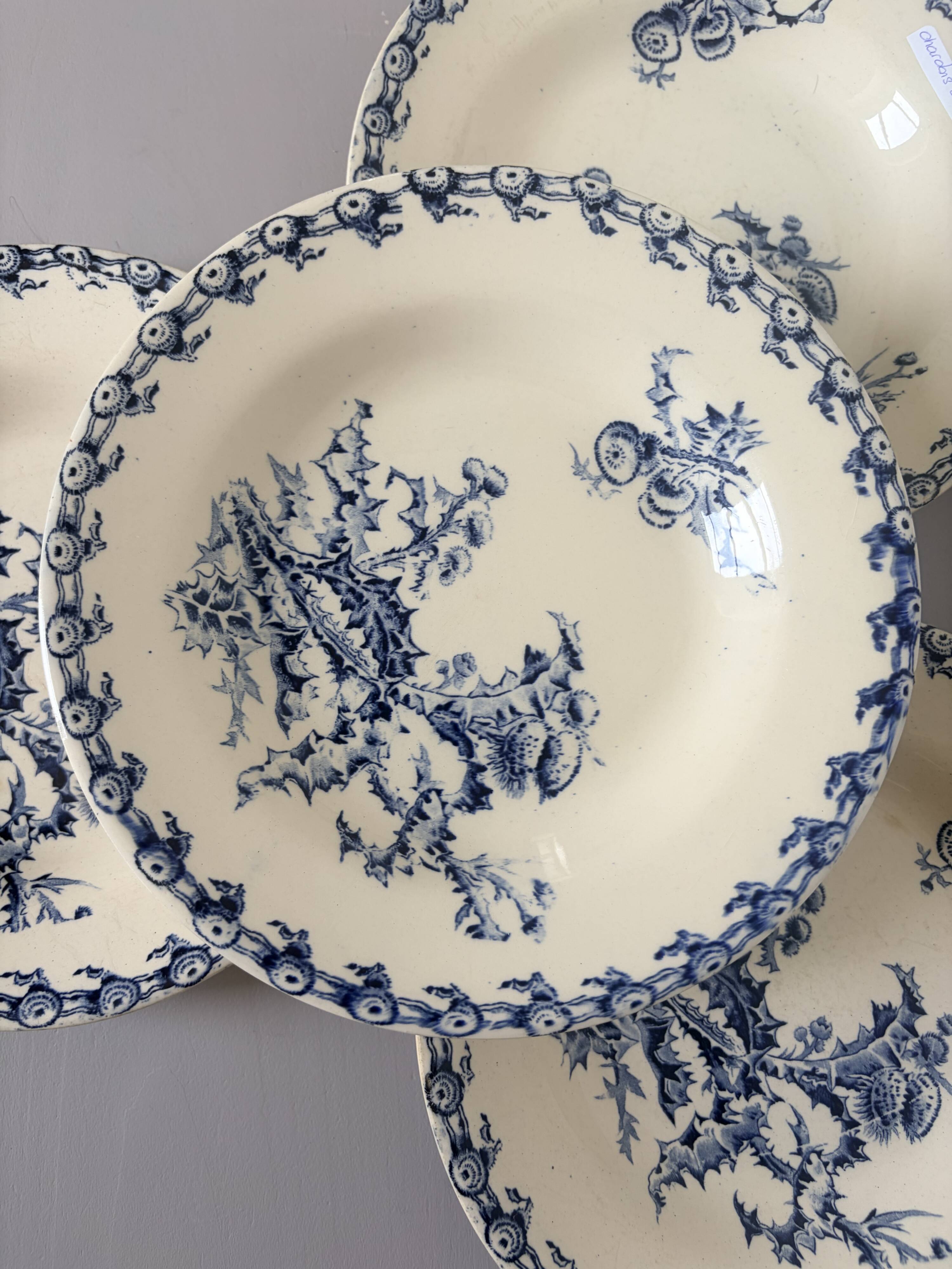 4 assiettes creuses Gien Chardons 260359