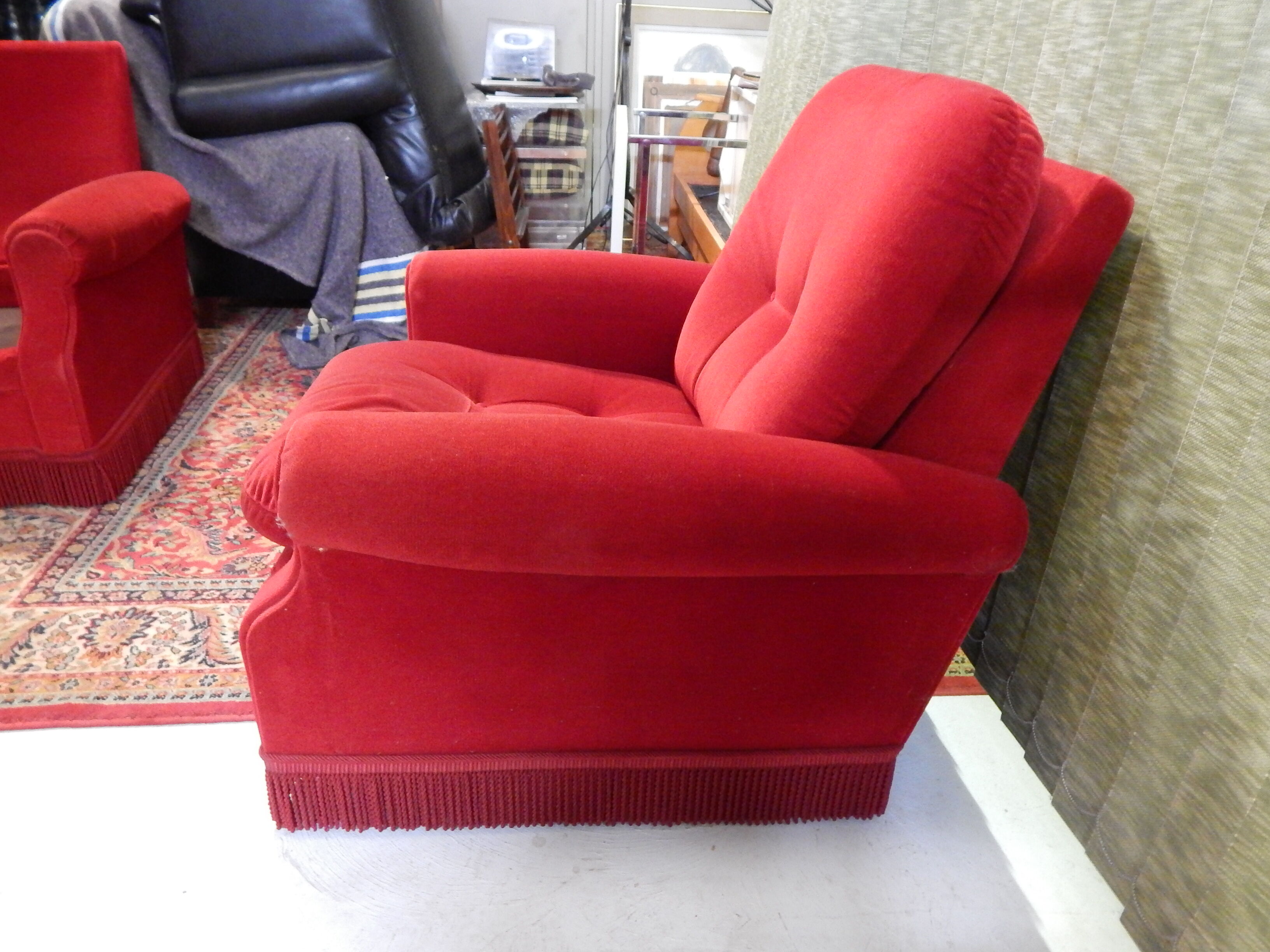 Vintage velvet club chair 50/60