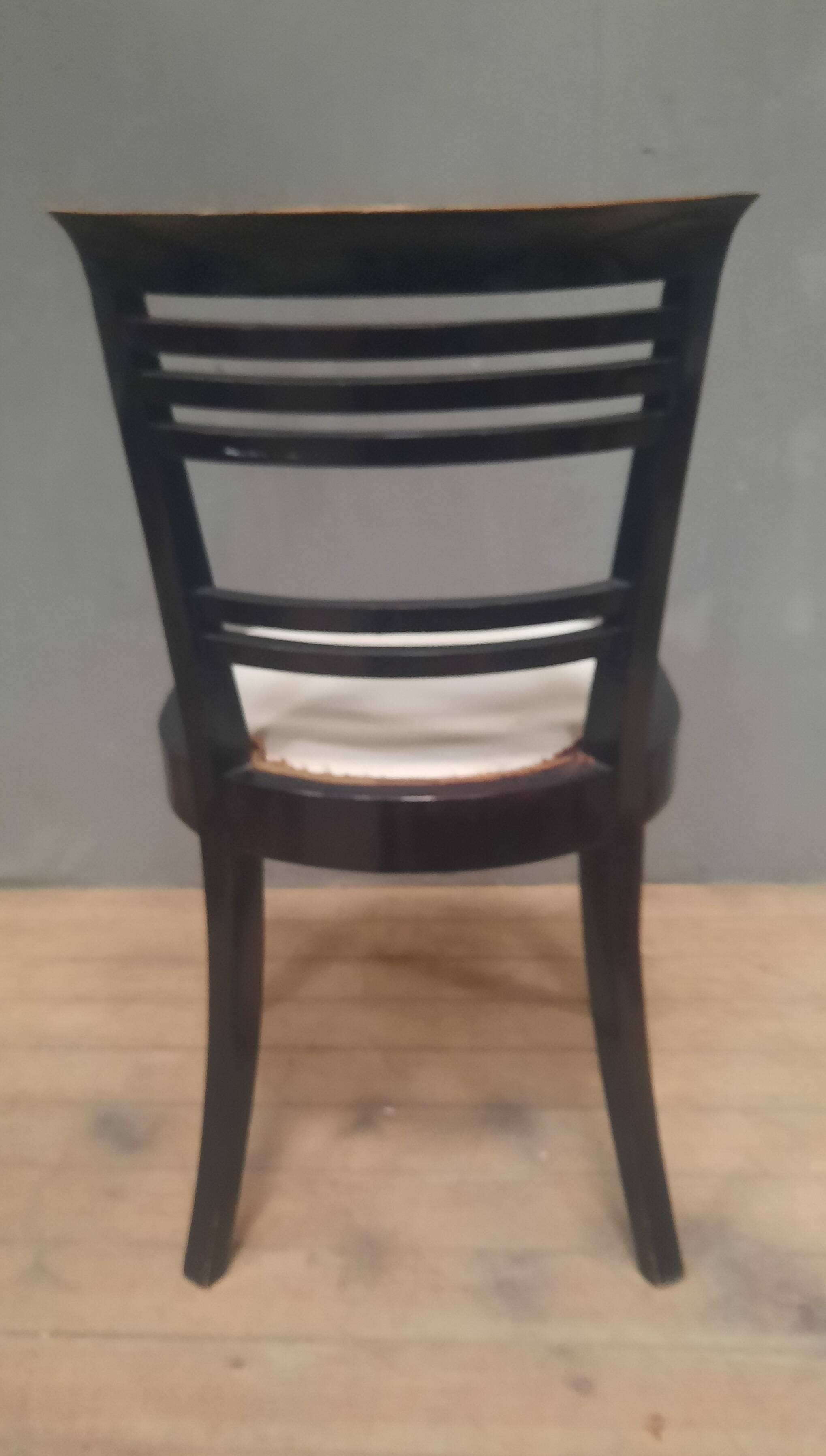 Set of 4 chairs from the 1950s.