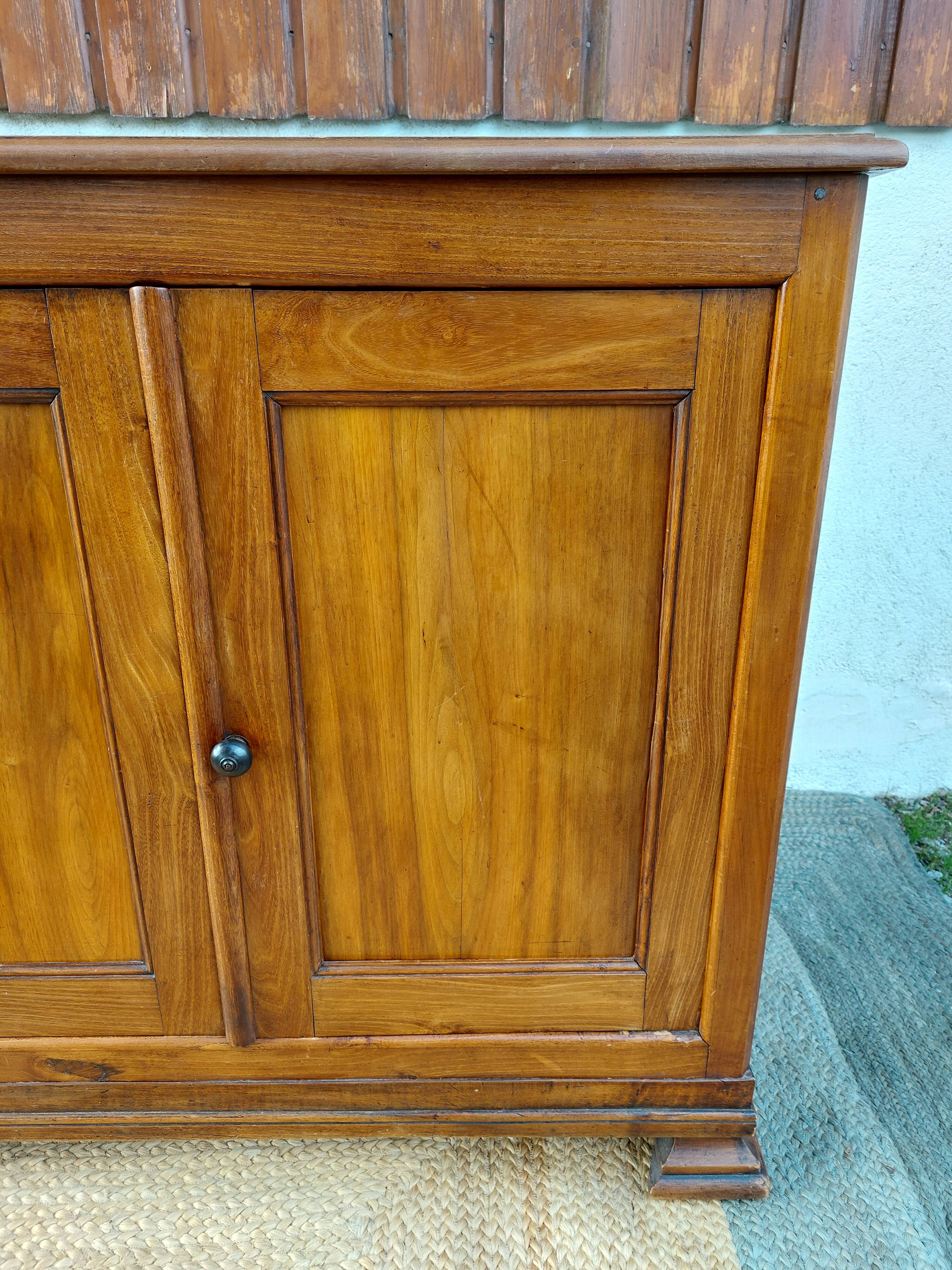 Parisian wooden buffet