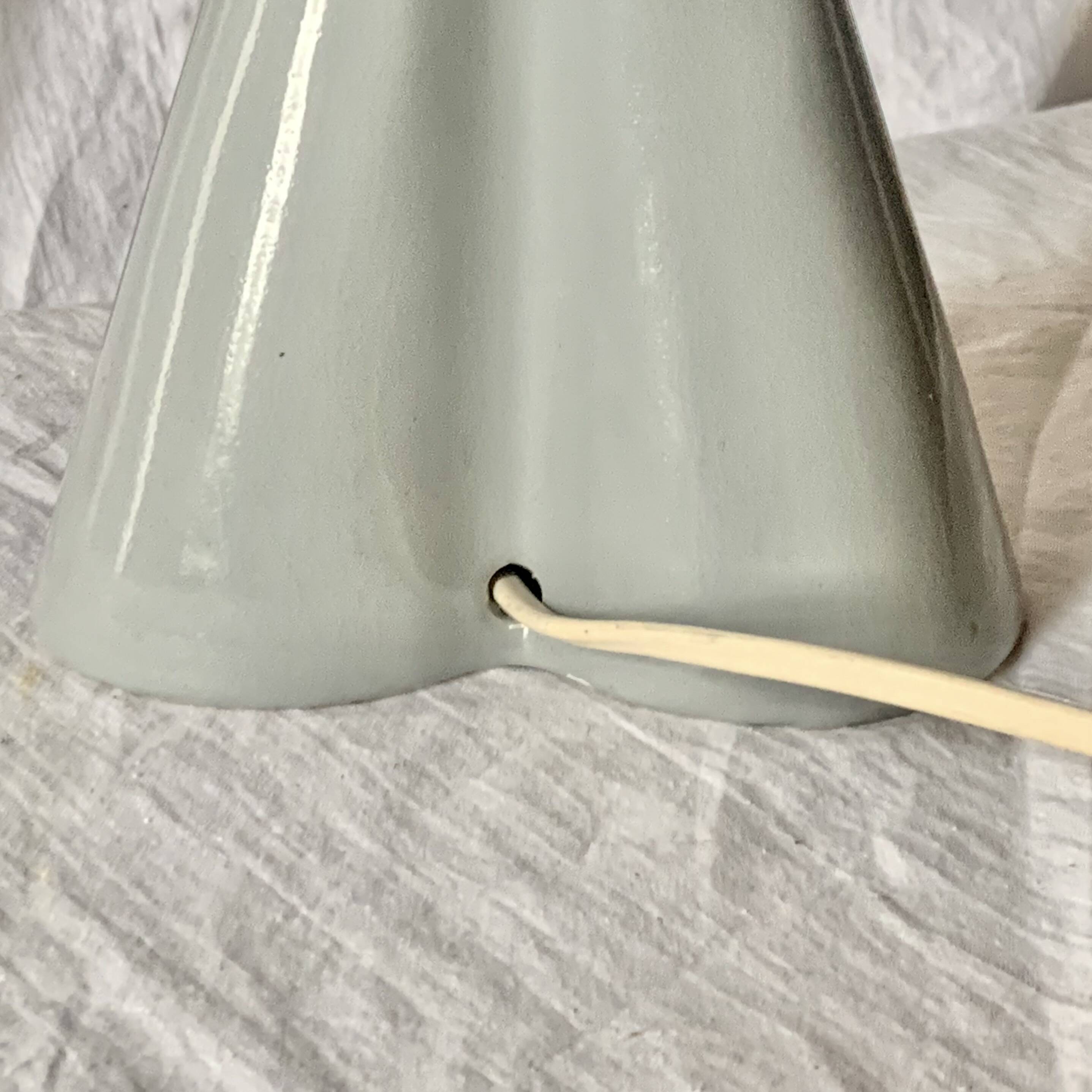 Vintage ceramic "hands" lamp - Wit Delfts - Made in Holland