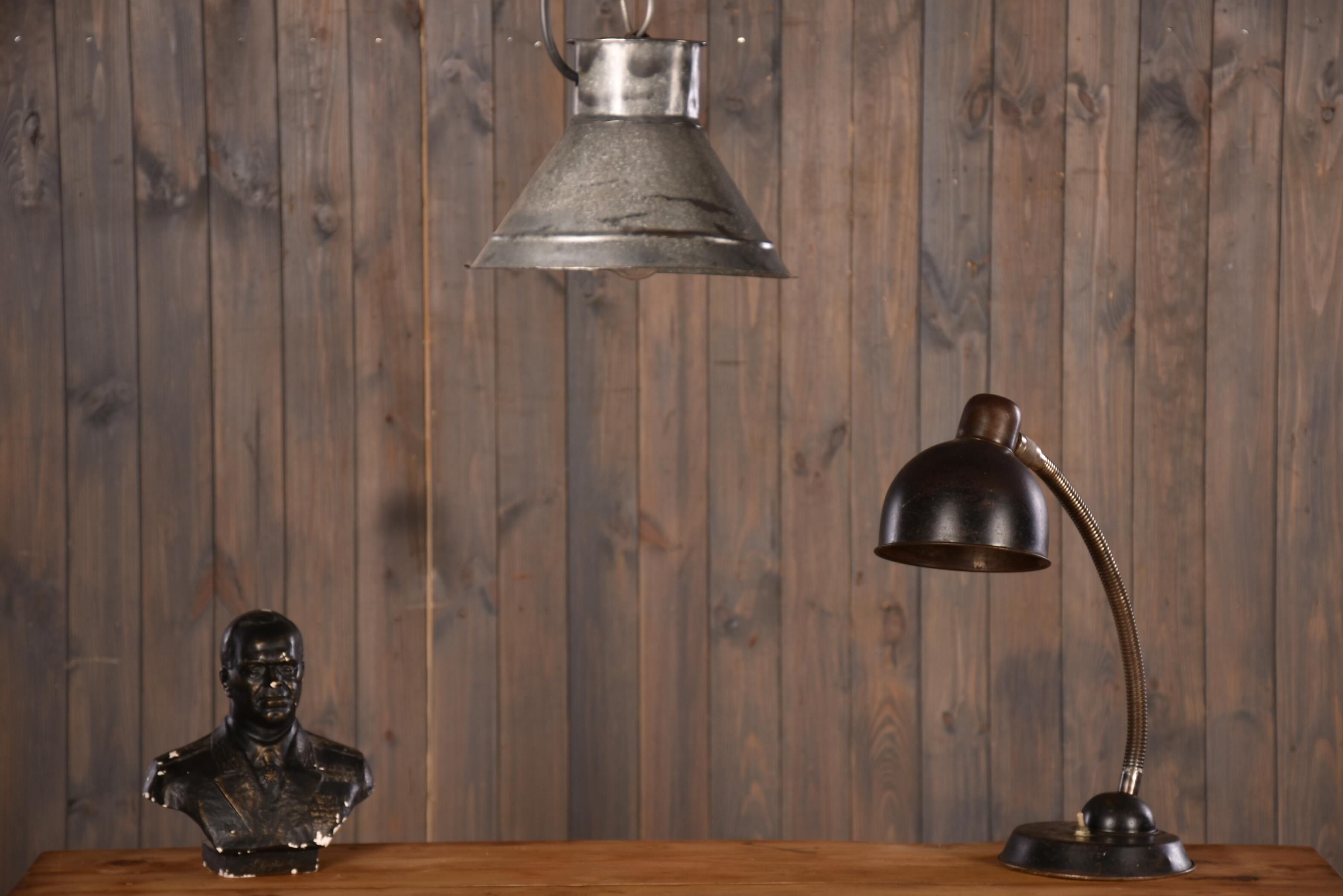 Industrial zinc pendant lamp