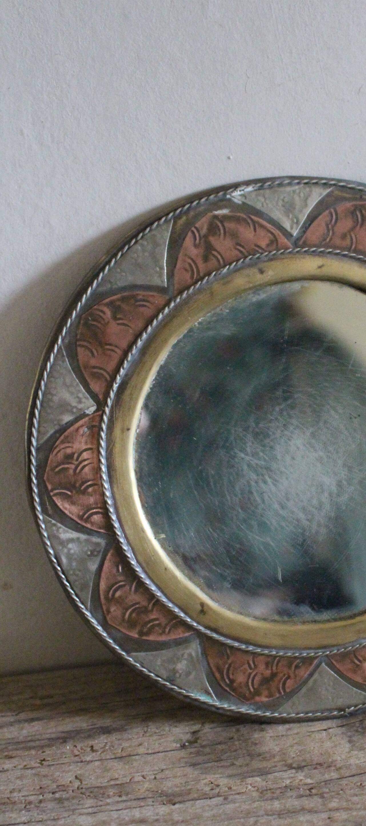 Round Mirror Flower Antique Brass