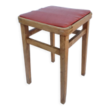 Tabouret vintage bois et assise skai rouge