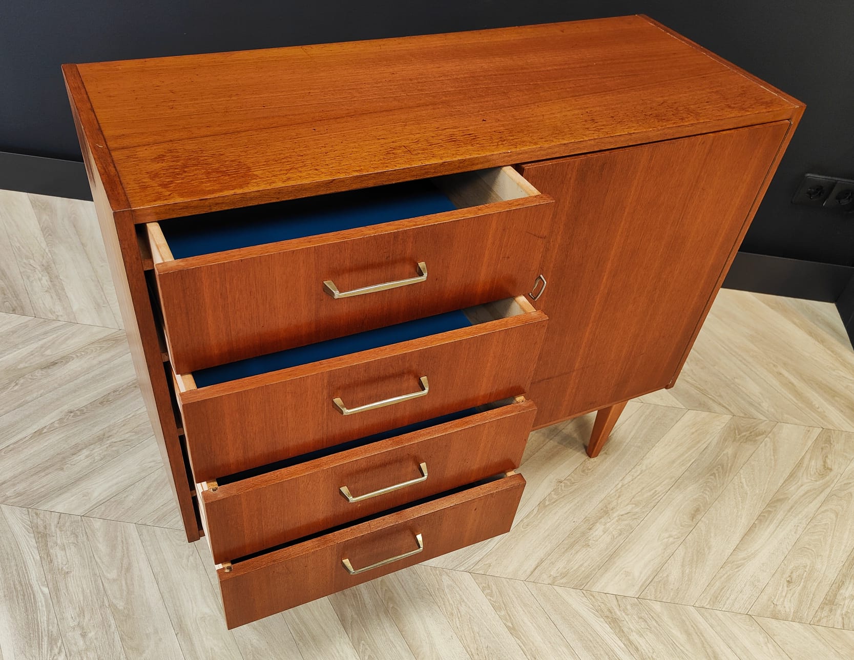 Mid Century chest of drawers | Vintage - sideboard, sidetable