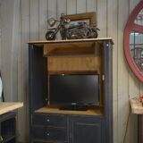Fir cabinet with reentrant doors and drawers