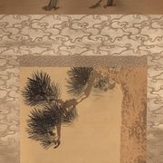 Japanese kakejiku of a coloured crane on paper – Japan, circa 1900