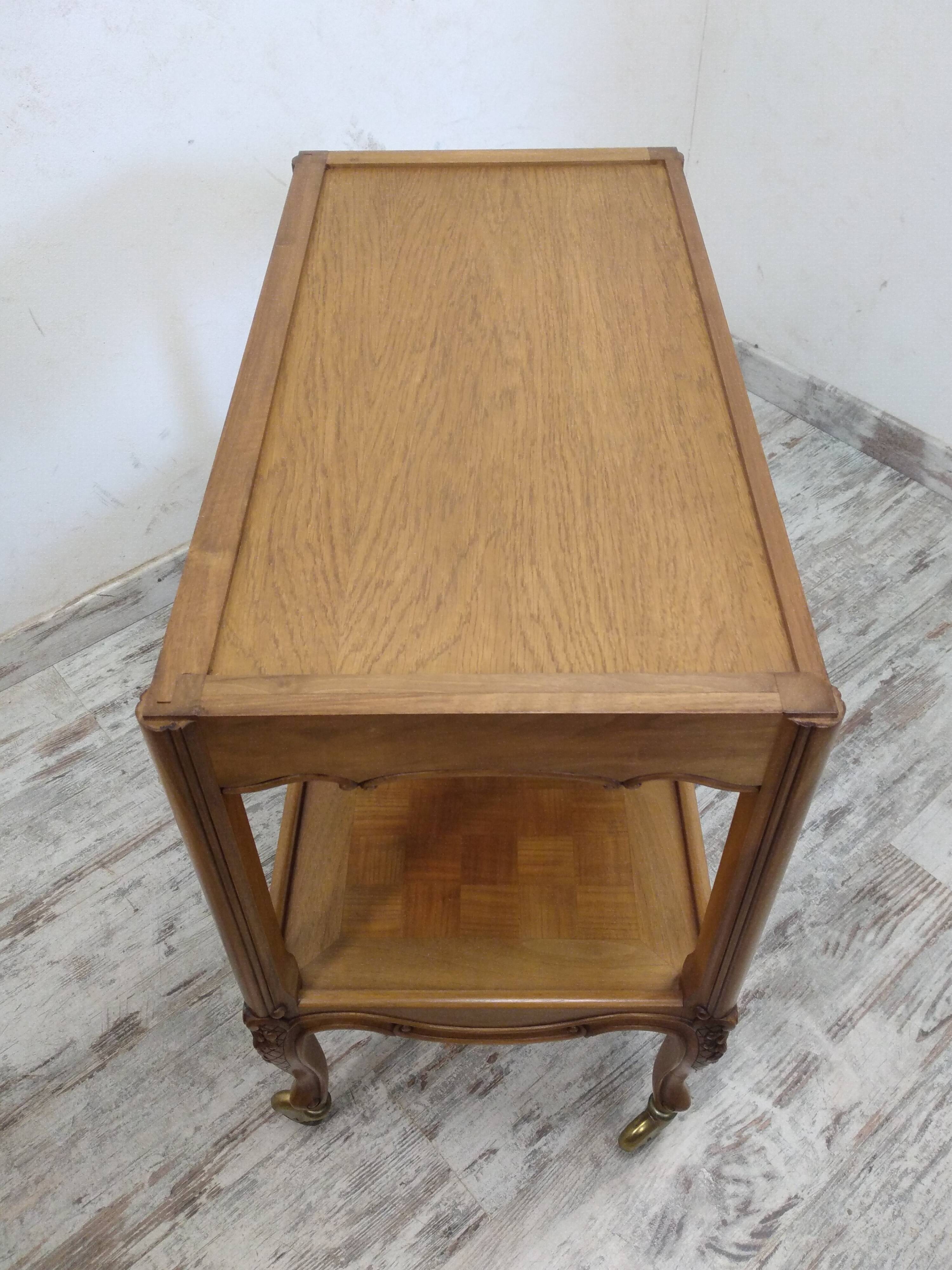 Regency trolley on wheels