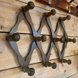 Accordion wall coat holder