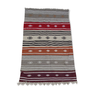 tapis kilim traditionnel