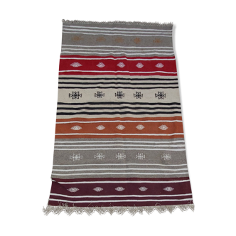 Traditional multi-coloured handmade kilim rug in pure wool