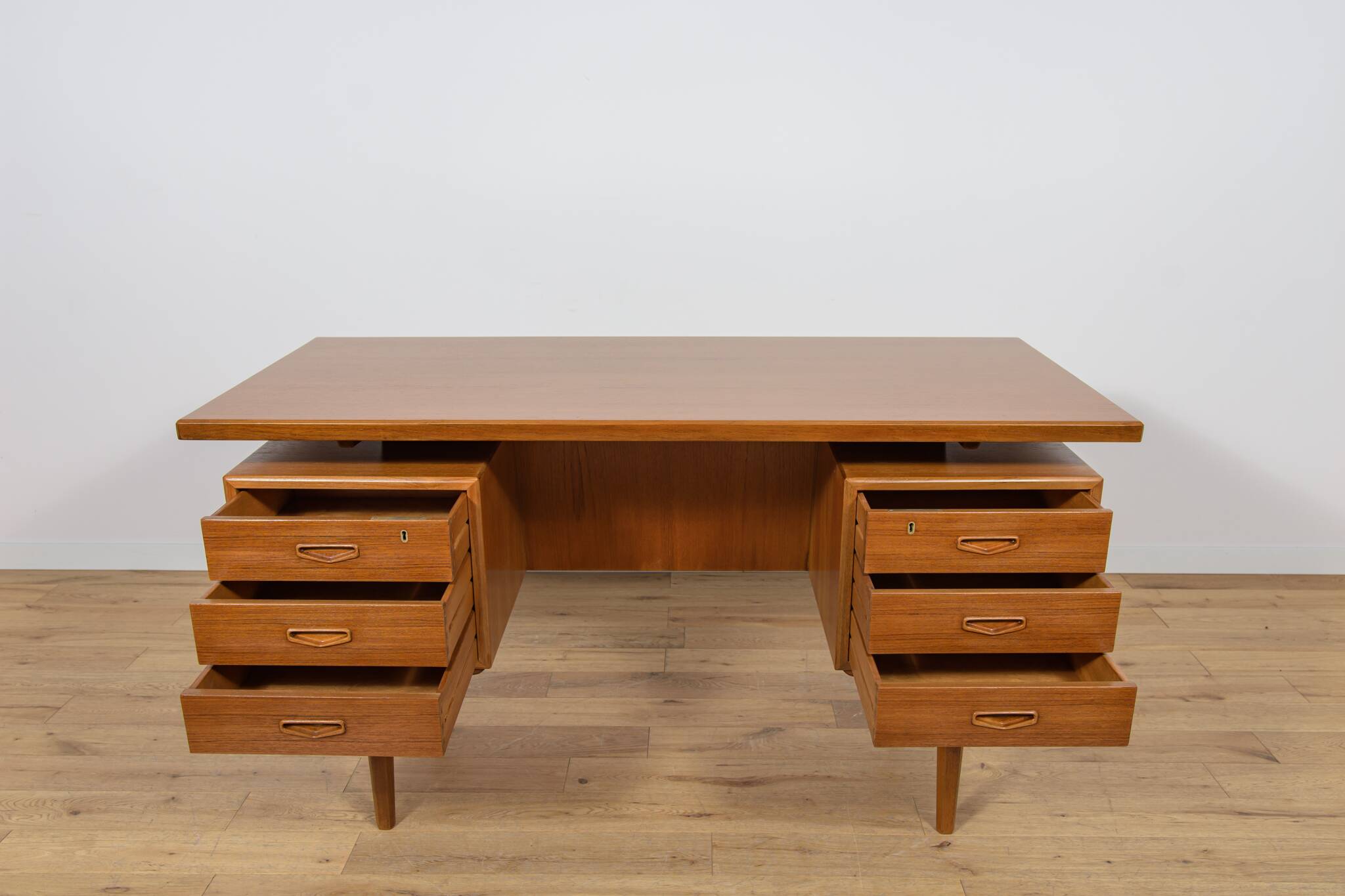 Mid-Century Freestanding Teak Desk, Denmark, 1960s