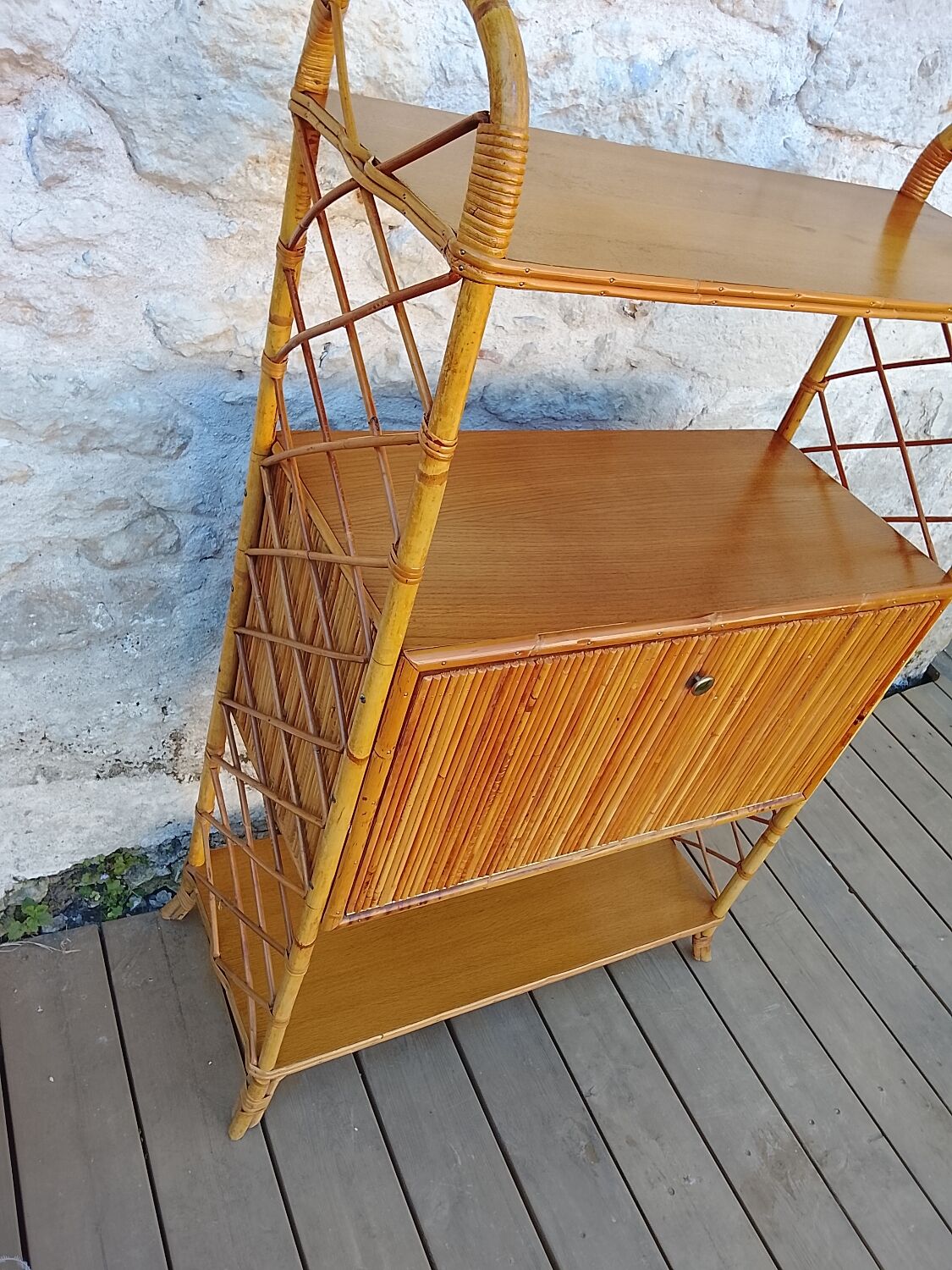 Rattan library