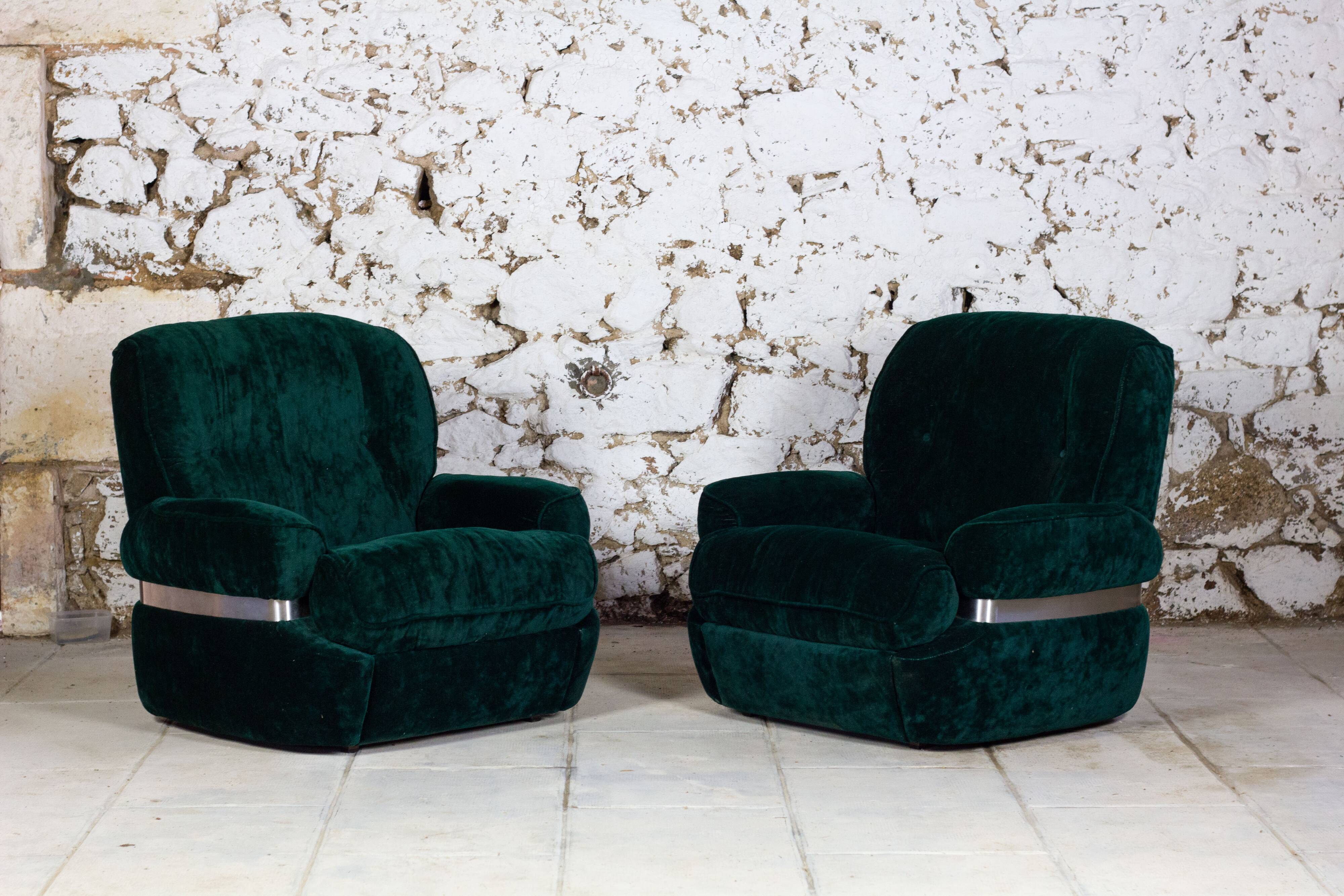 Green velvet armchair "spage age" by Beka, 1970