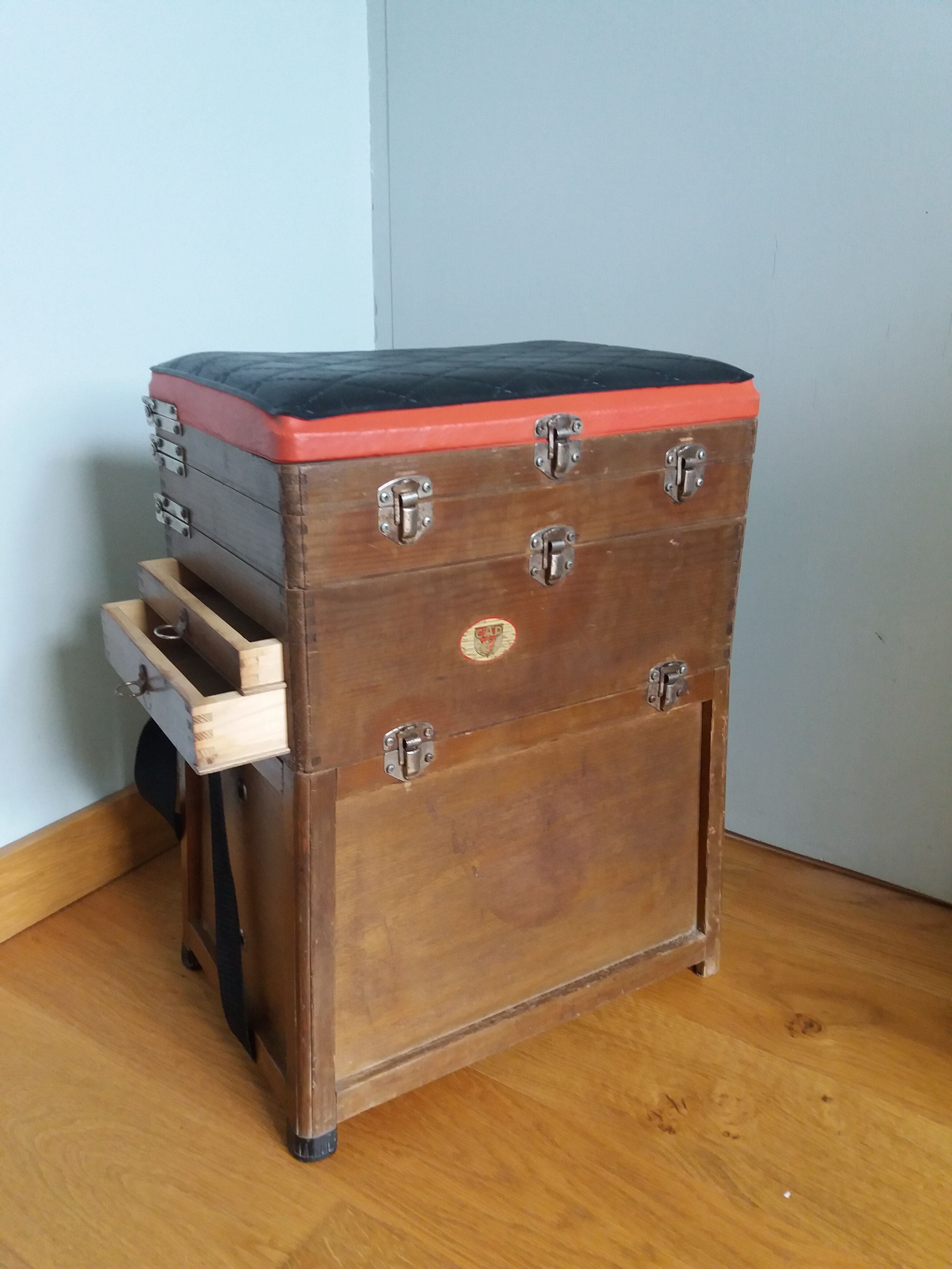 Stool fishing storage chest fisherman's seat