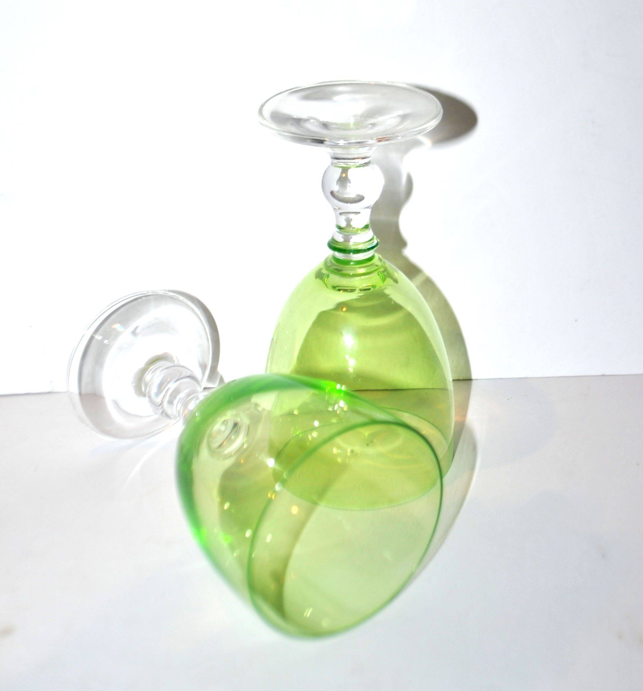 Set of 2 Roemer Chartreuse wine glasses in chartreuse green glass, 14.5 cm