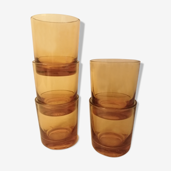 Verres à eau ambrés