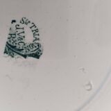 Set of 4 earthenware dinner plates from the Jules Vieillard et Compagnie Manufacture, Bordeaux, c