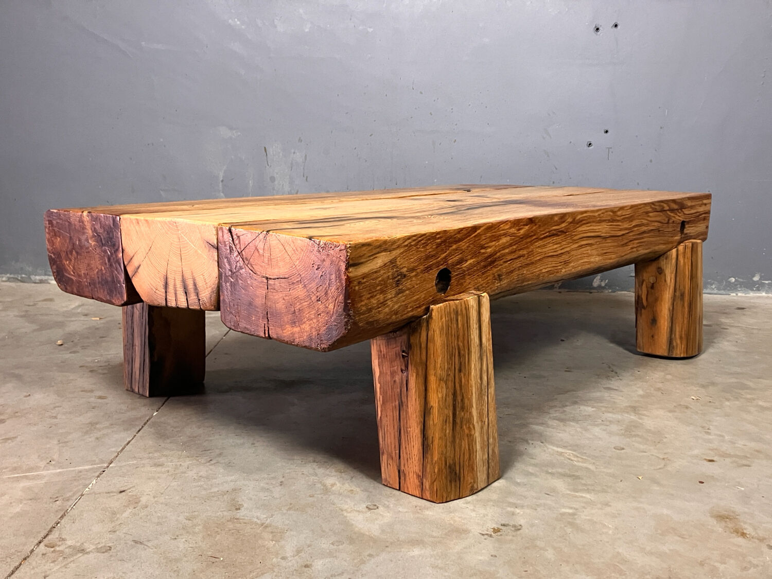 Brutalistisch Japandi Wabi Sabi coffeetable