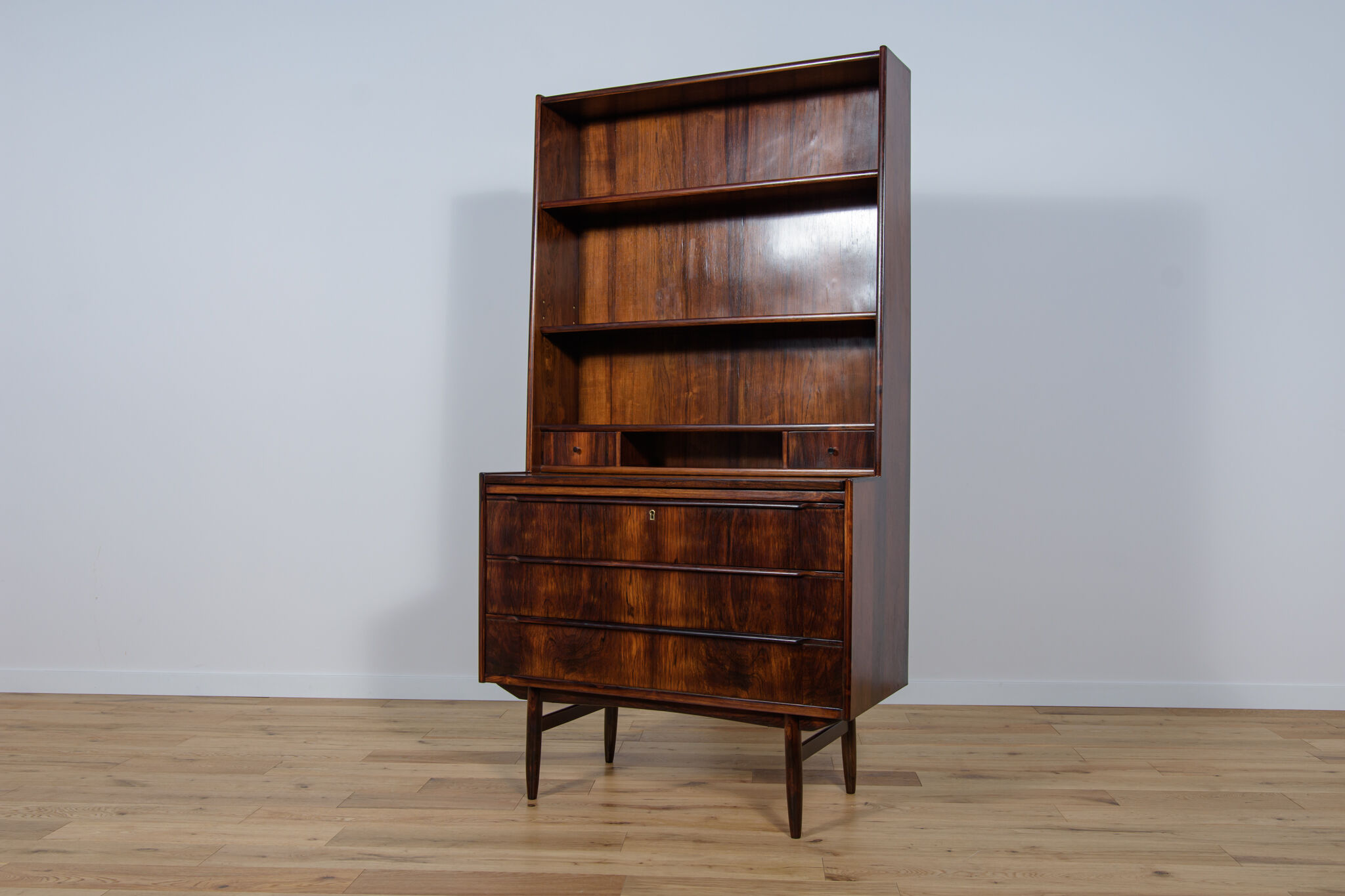 Mid-century rosewood shelf with pull-out top, 1960s