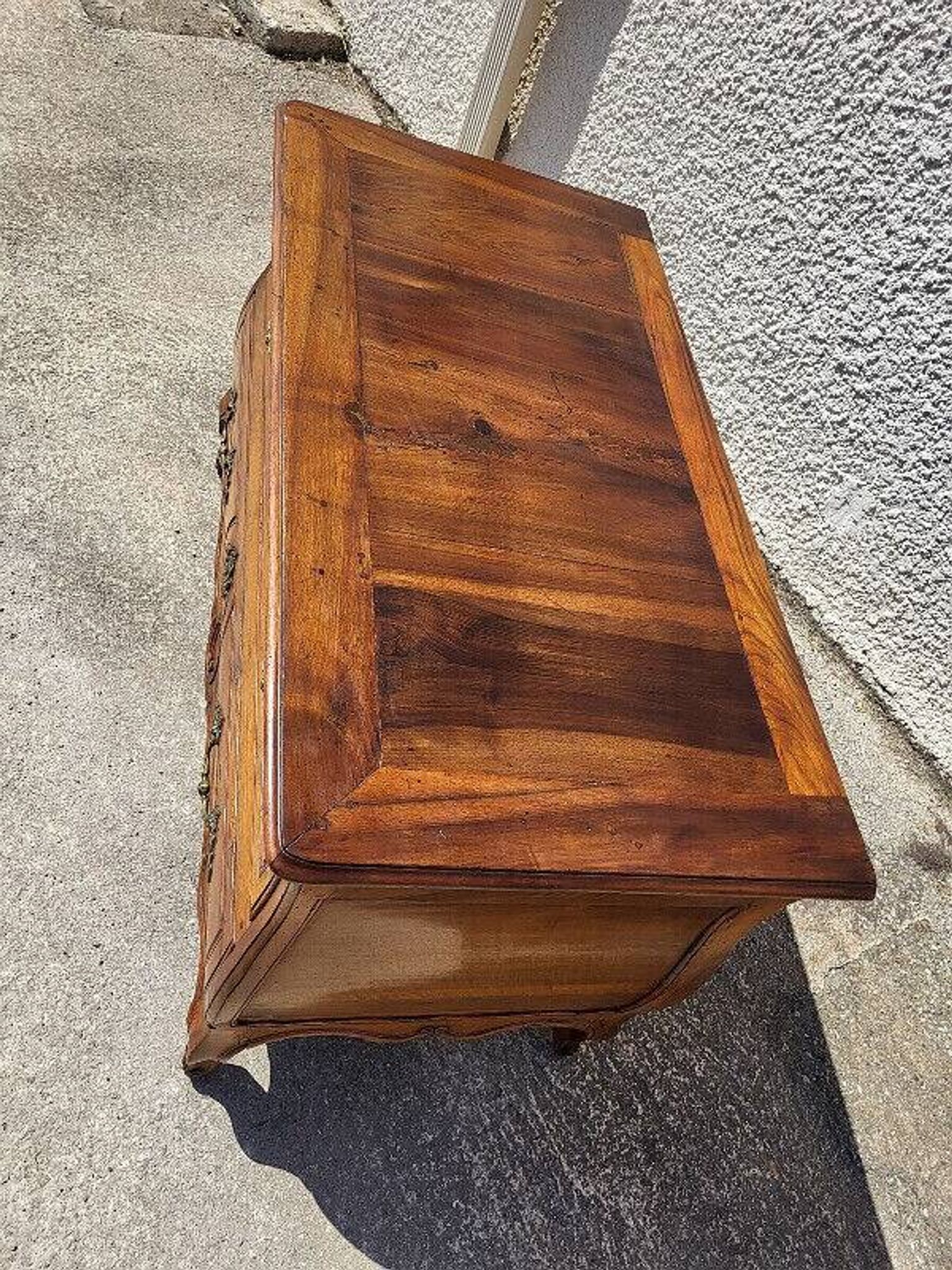 Louis xv tombeau chest of drawers in walnut 2 drawers from the 18th century