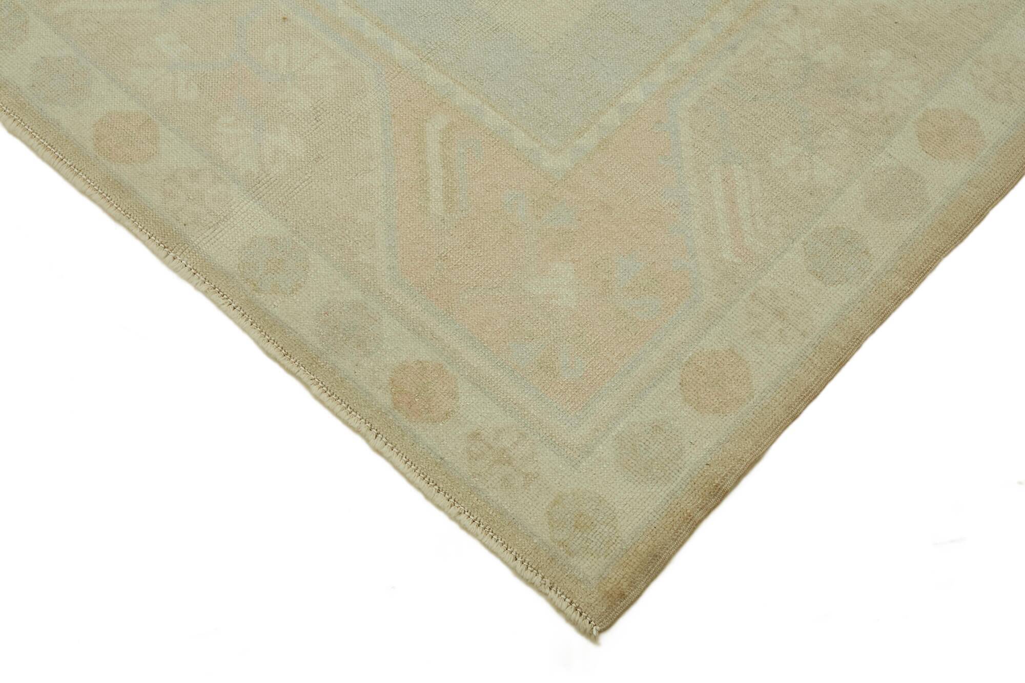 Turkish Vintage Anatolian Rug 201 cm x 283 cm