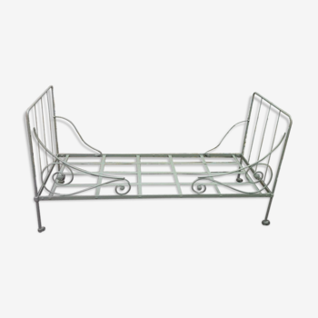 Bed bench wrought iron