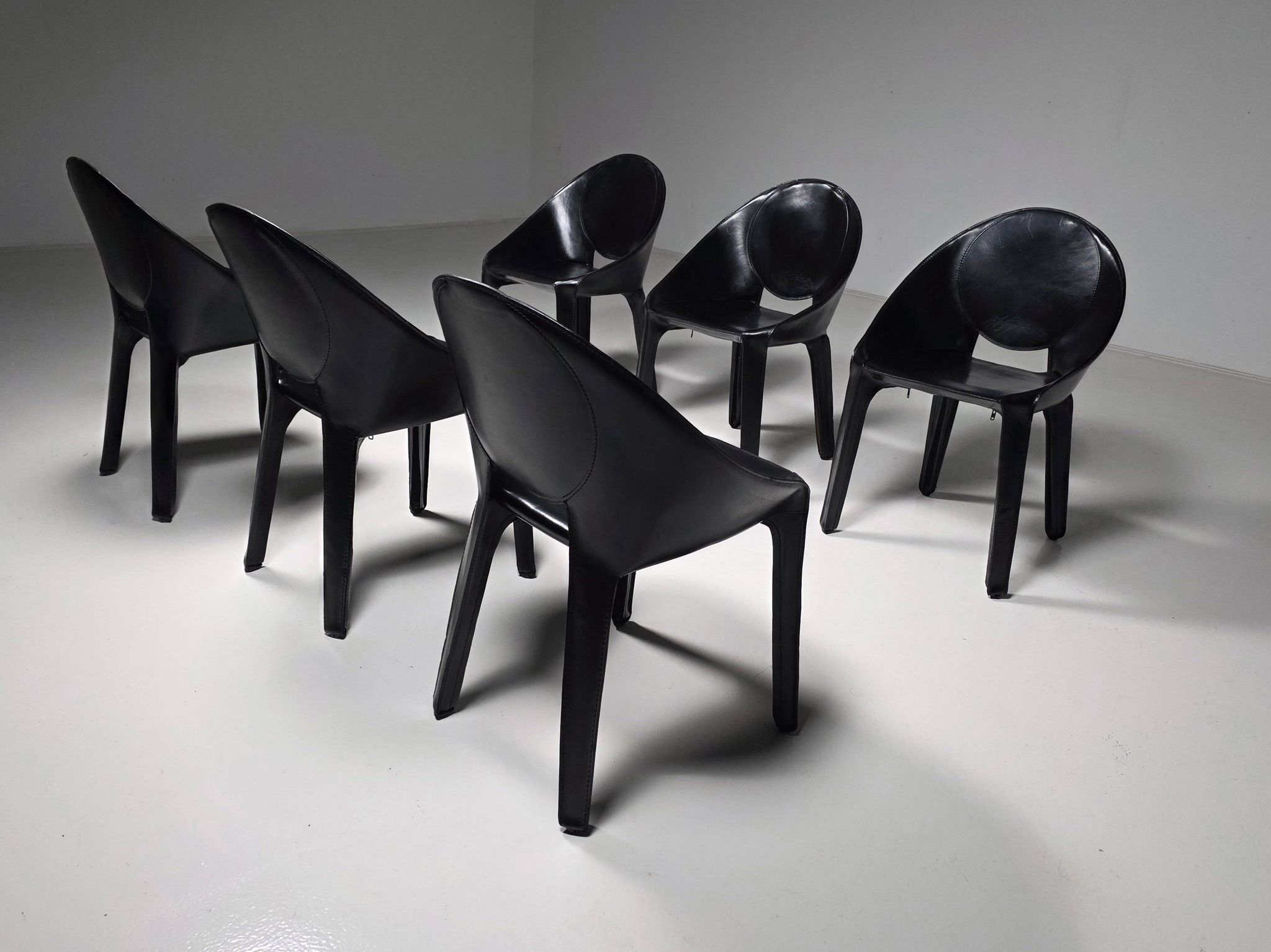 Set of six "Lira" dining chairs by Mario Bellini for Cassina, Italy, 1980s.