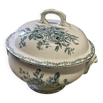 Saint Amand and Hamage soup tureen