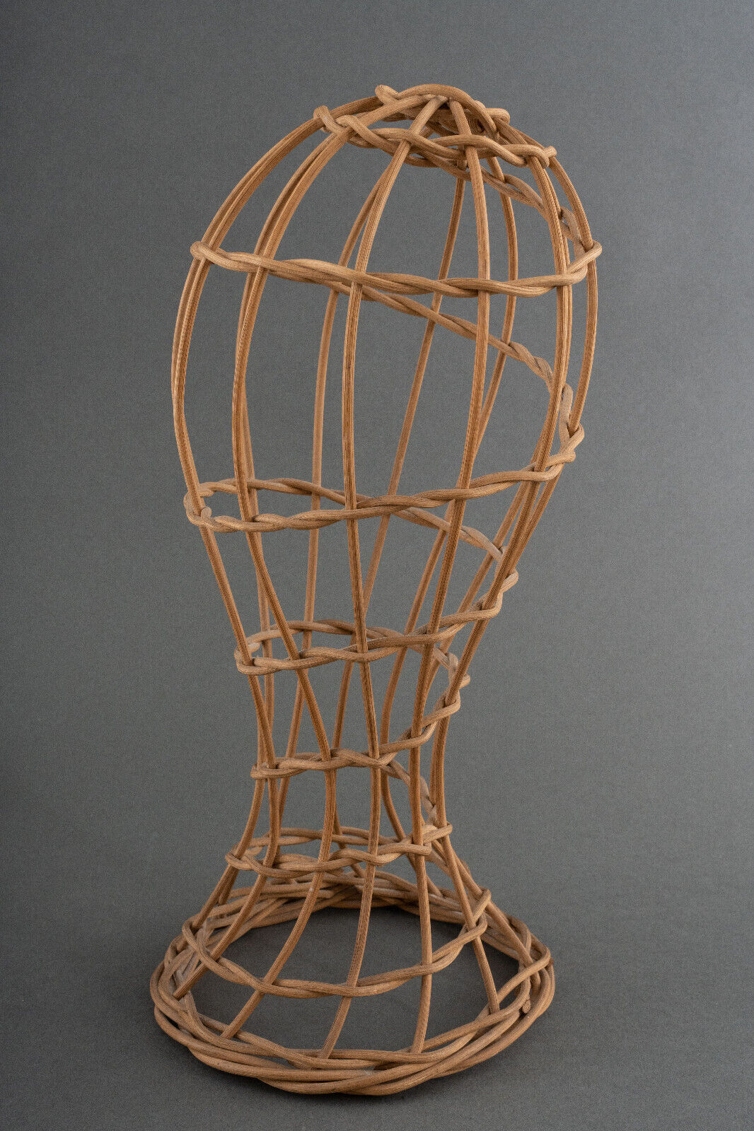 Head to hat Marotte Rattan hat shop head 1950