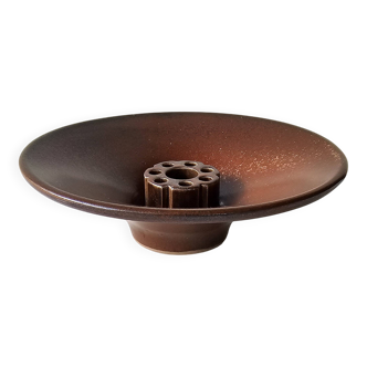 Ceramic stoneware flower coupe by Taizé Daniel de Montmollin