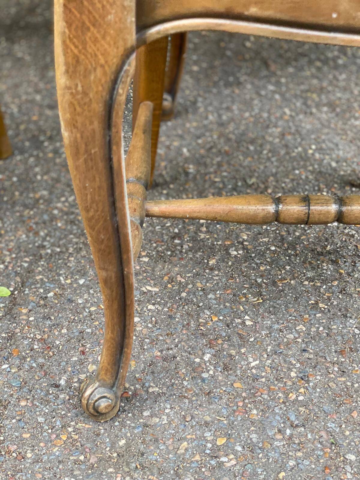4 Louis XV chairs in solid oak and straw