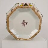 Makkum Tichelaar lidded pot, hand-painted porcelain – Dutch