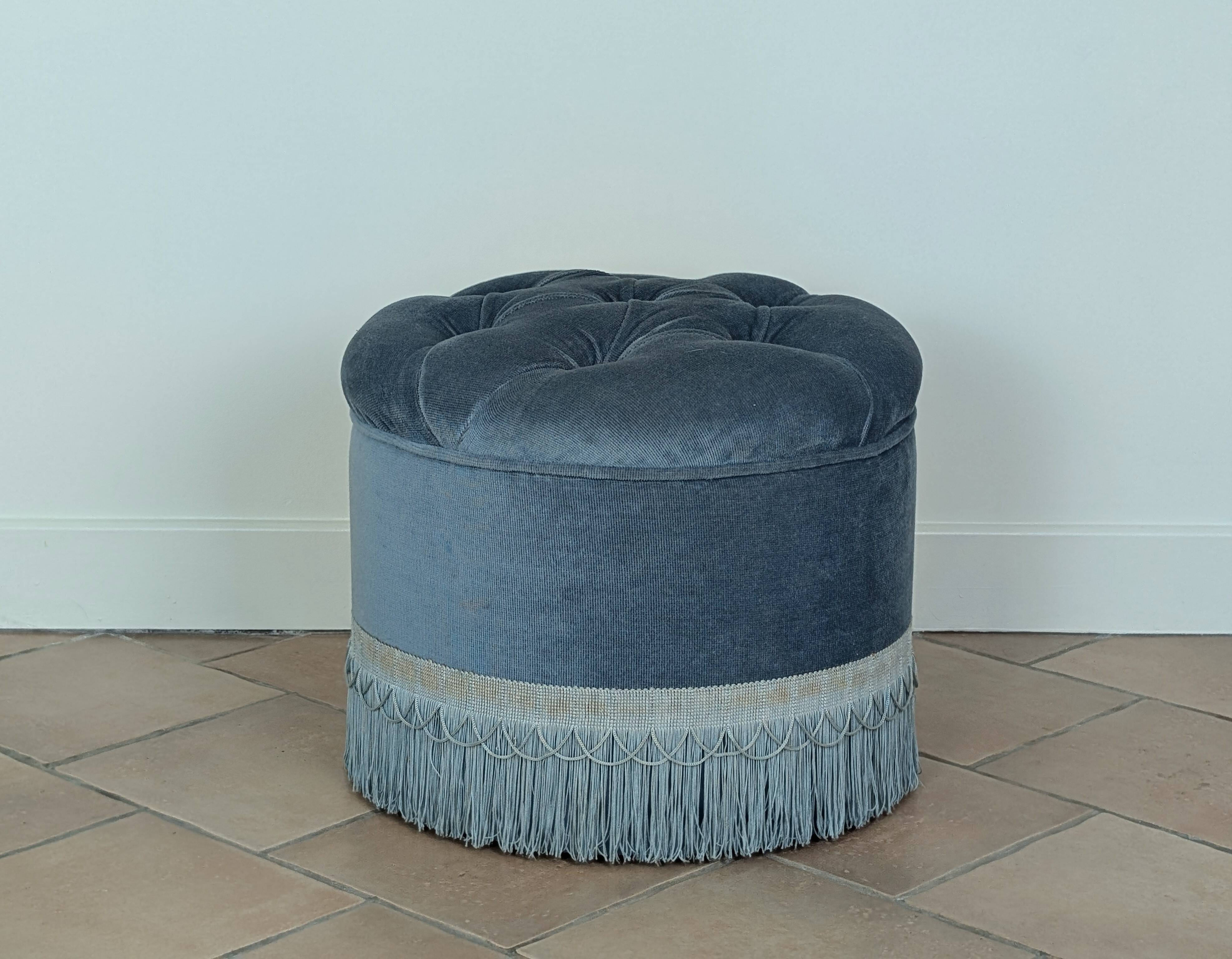 Velvet pouf