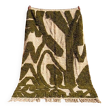 Handmade pure wool rug, size 200 x 300 cm.