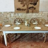 Farm table