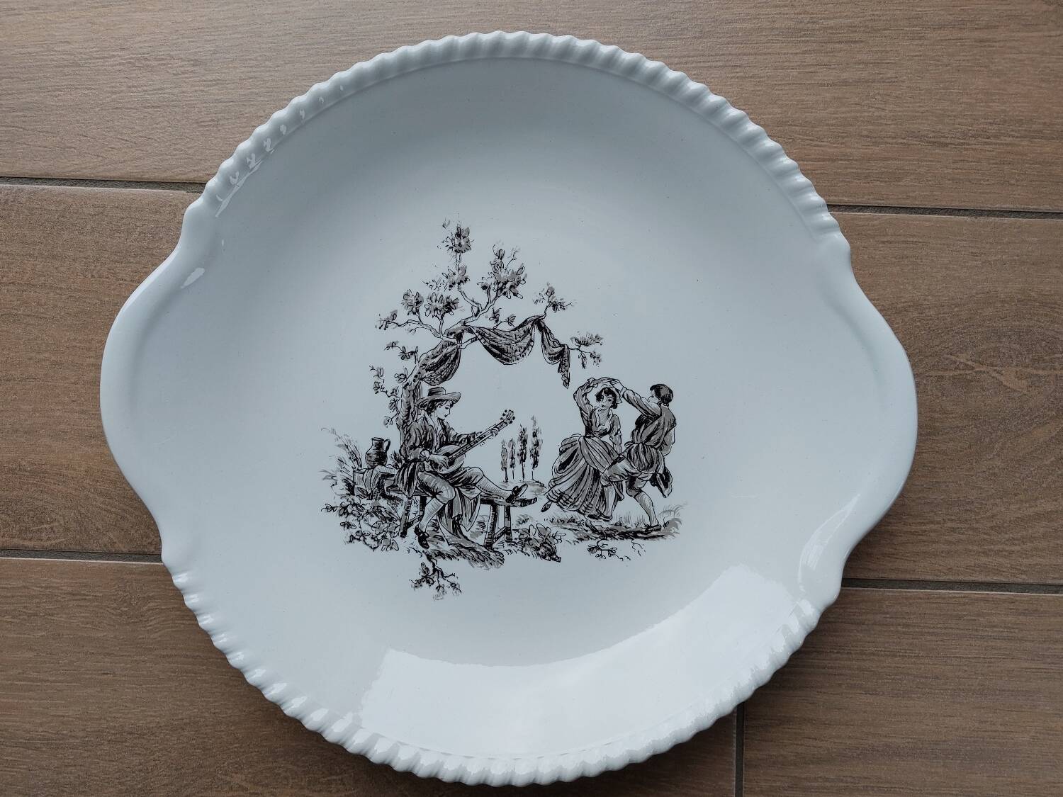Serving dish Lunéville Badonviller