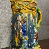 Slip jug attributed to Minton (England)