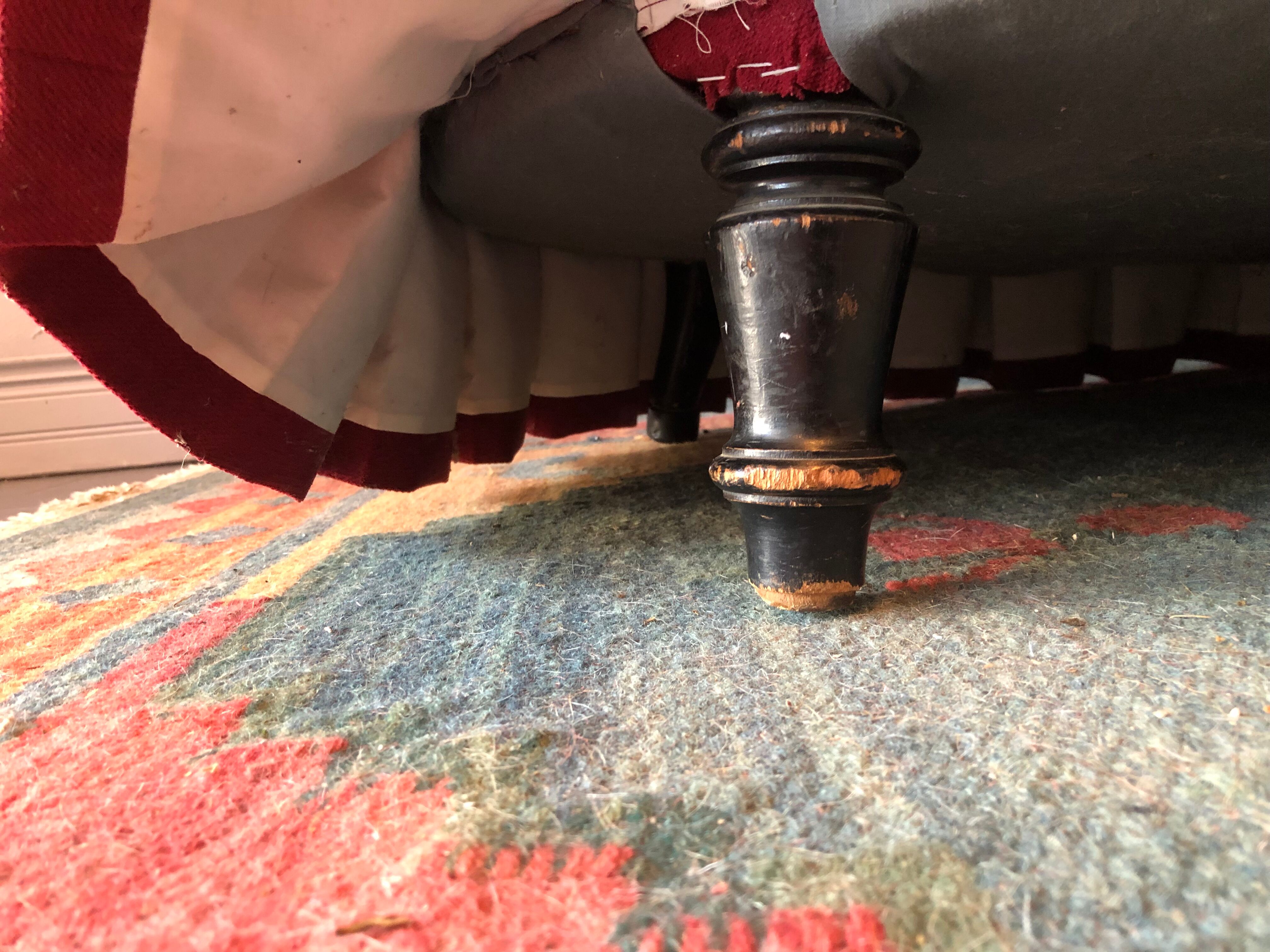 Napoleon III period toad sofa