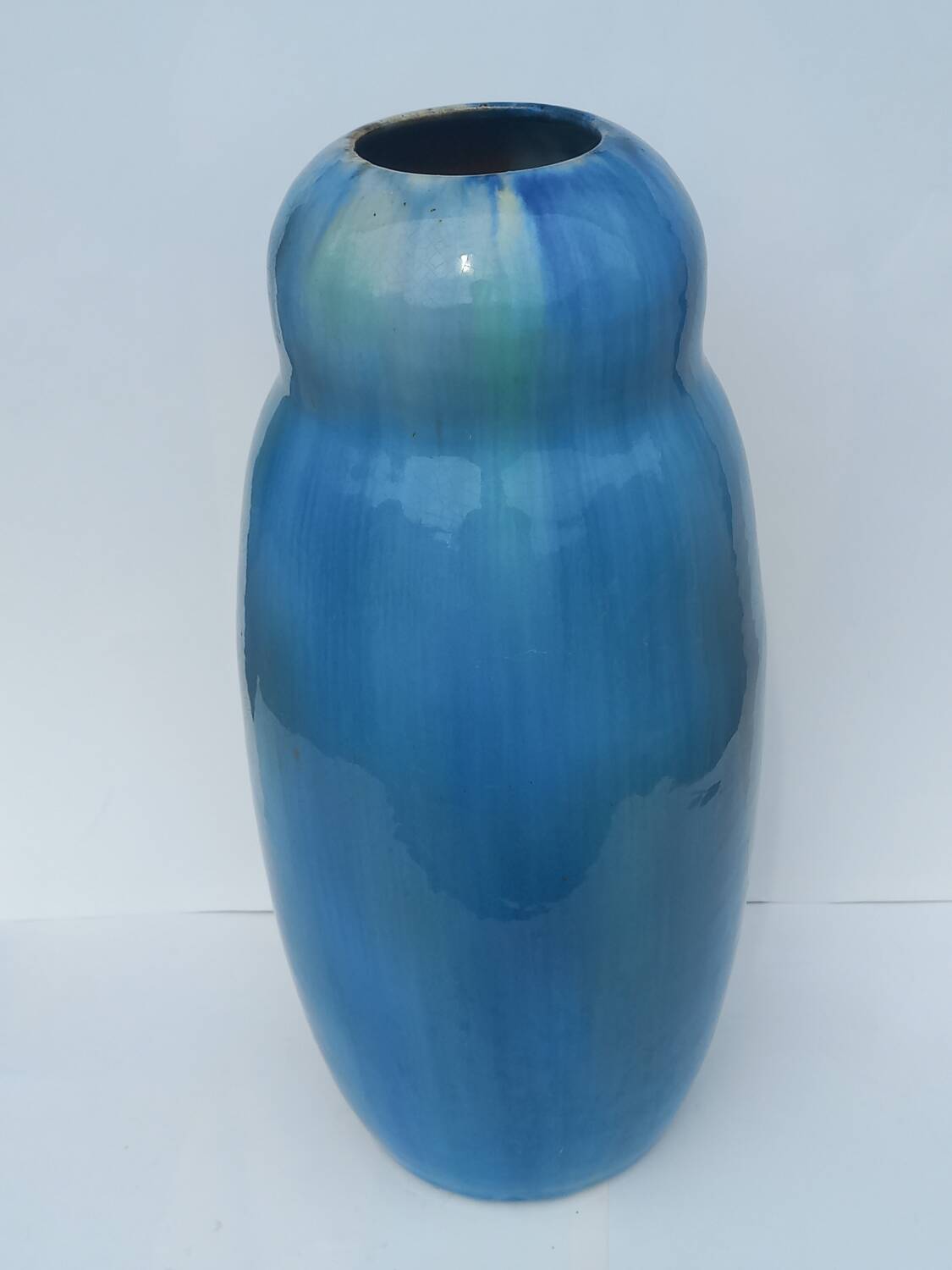 Ceramic dripping vase from the 1930s signed