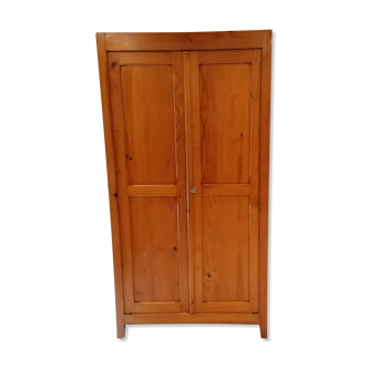 School cabinet
