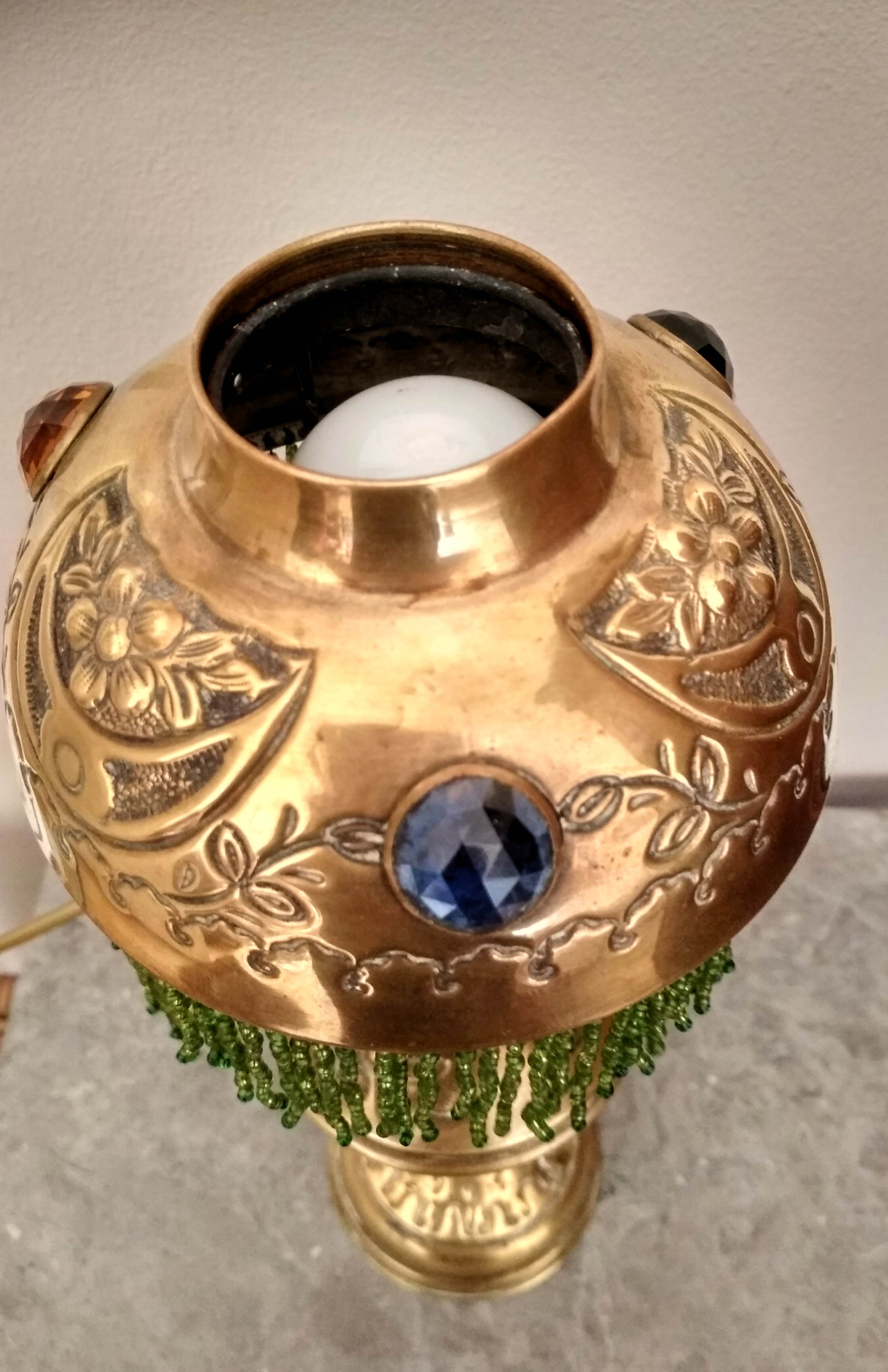 Lampe en laiton "La Parisienne" fin 19ème s.