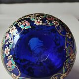 Vase boule bleu cobalt/Motifs floraux & liseré or en relief peints main