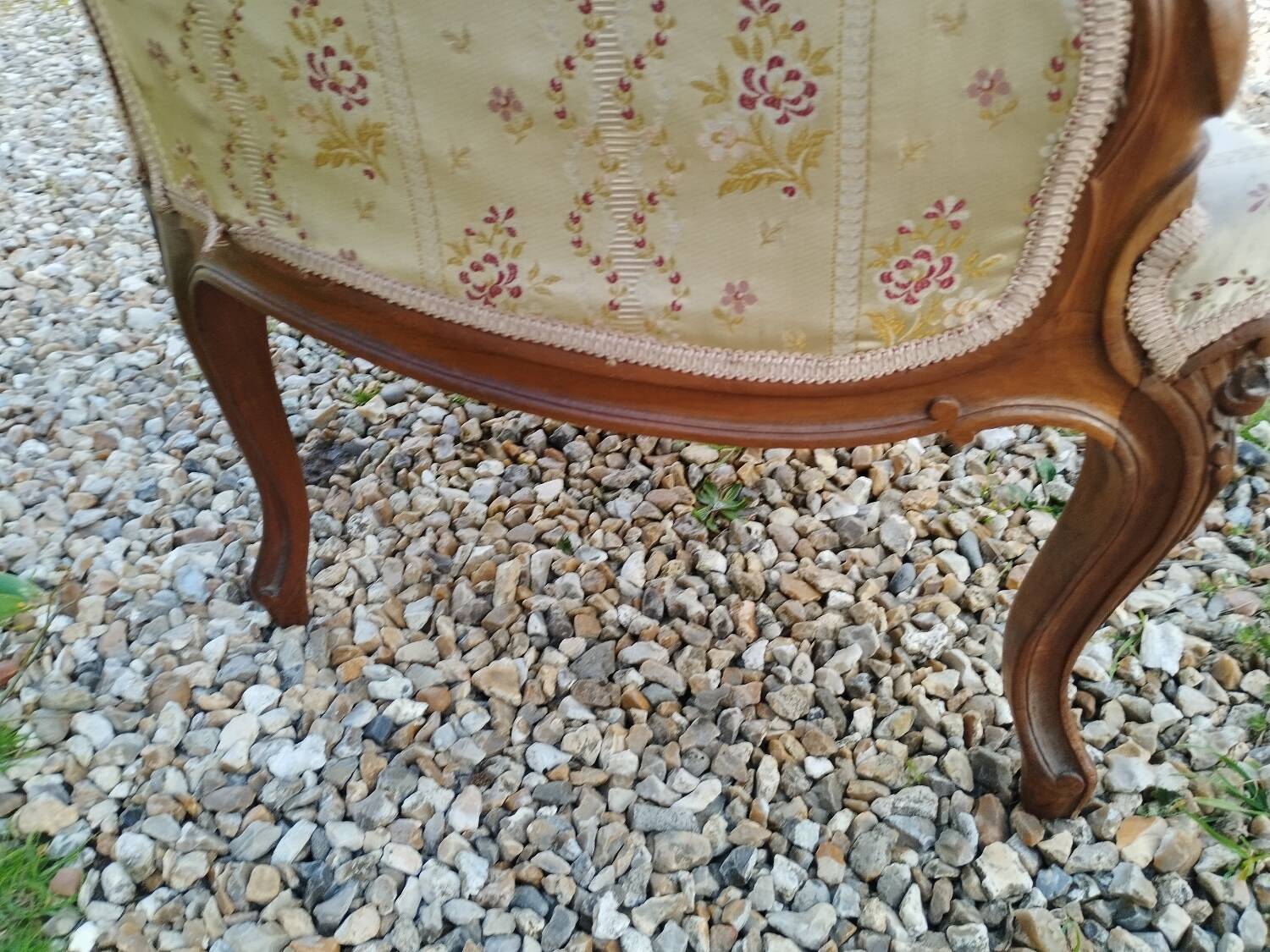 Paire de fauteuils anciens style louis xv