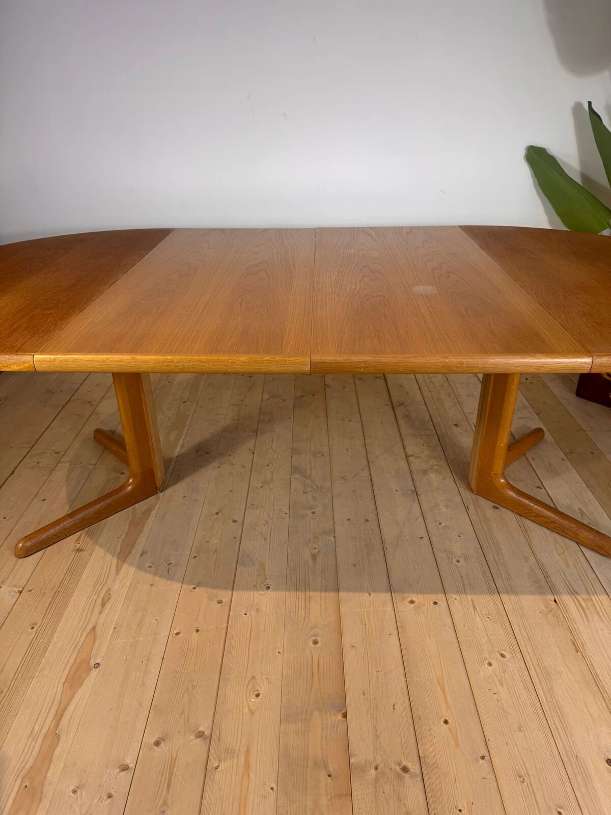 Round dining table in teak by Skovby Møbelfabrik, 1960s