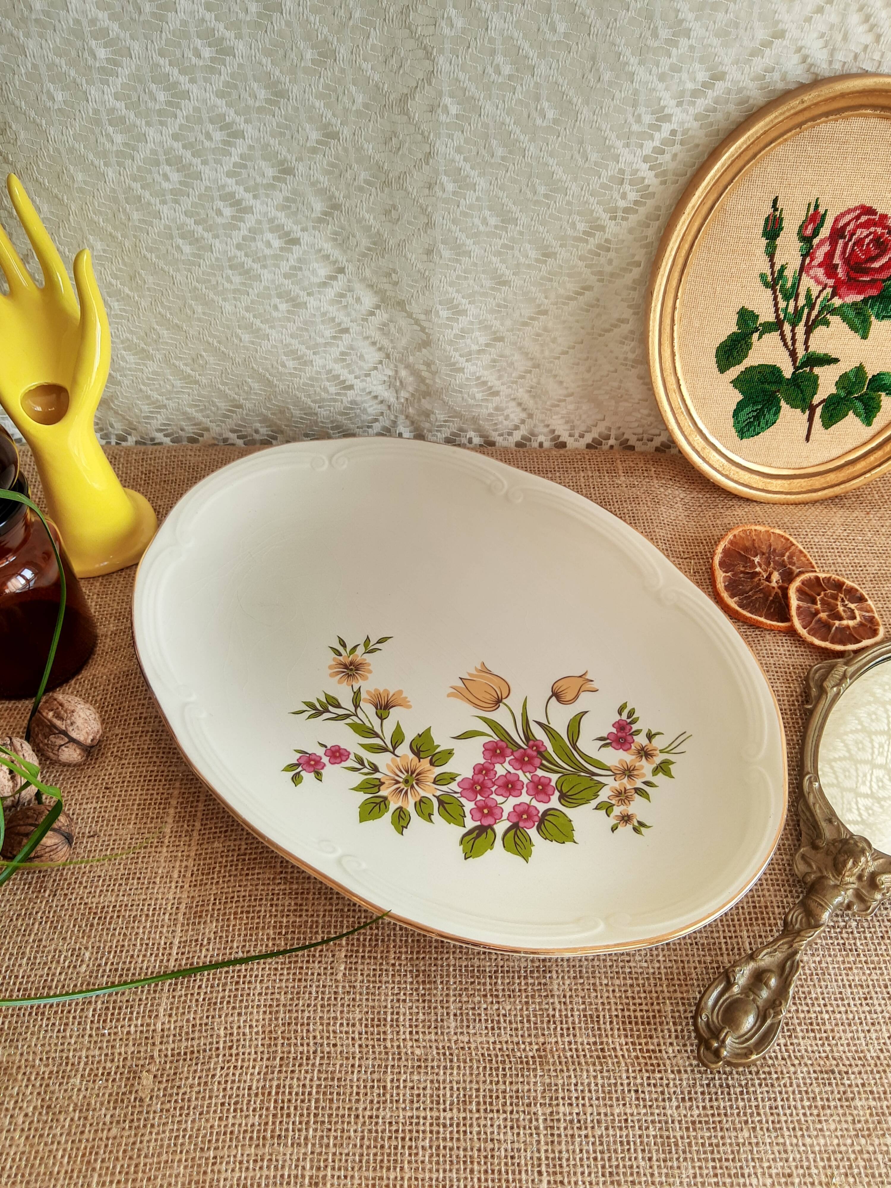 Large oval dish Gien model Floreal - vintage