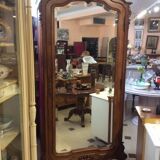 Standing man with door and ice